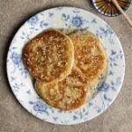 Fried bread with honey & sesame